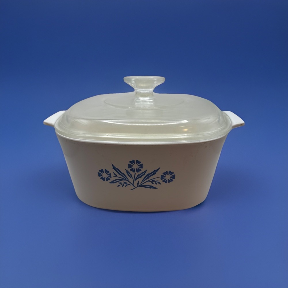 VINTAGE CORNING WARE BLUE CORNFLOWER 3QT A-3-B Casserole Dish w Pyrex A90 Lid
